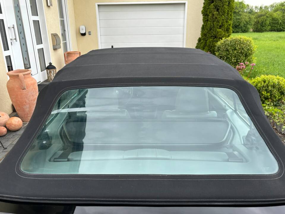 Image 30/40 of BMW 320i (1992)