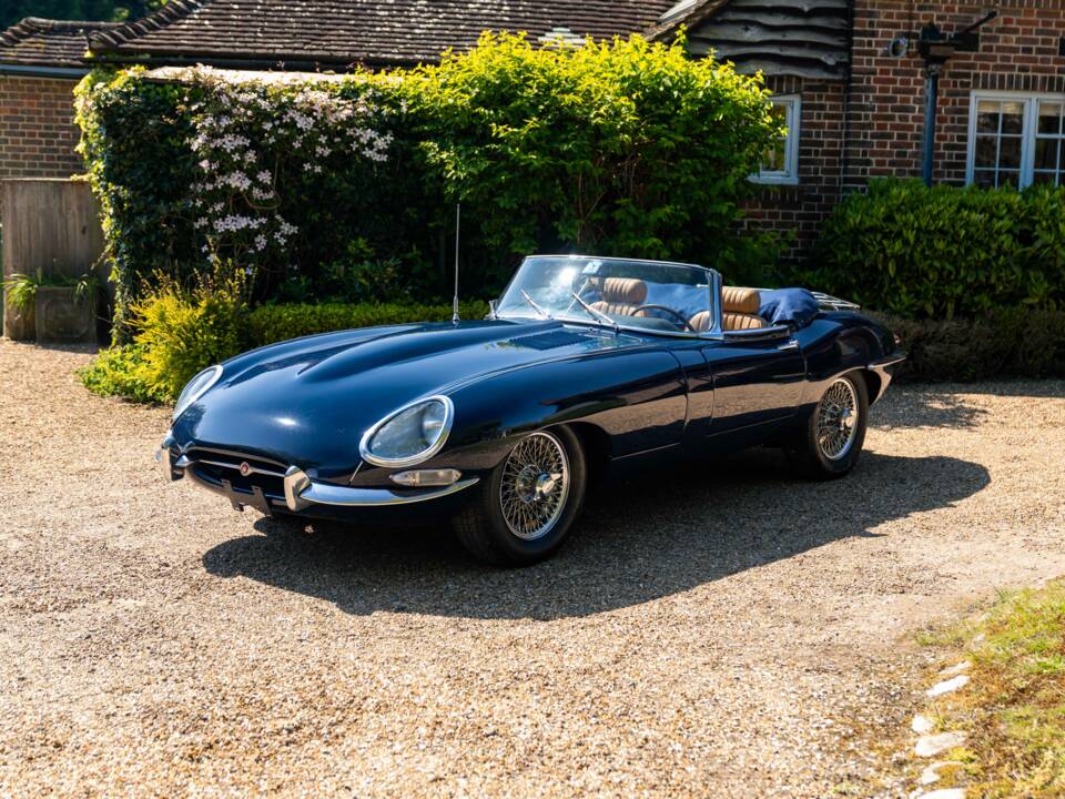 Bild 19/50 von Jaguar XK-E (1967)