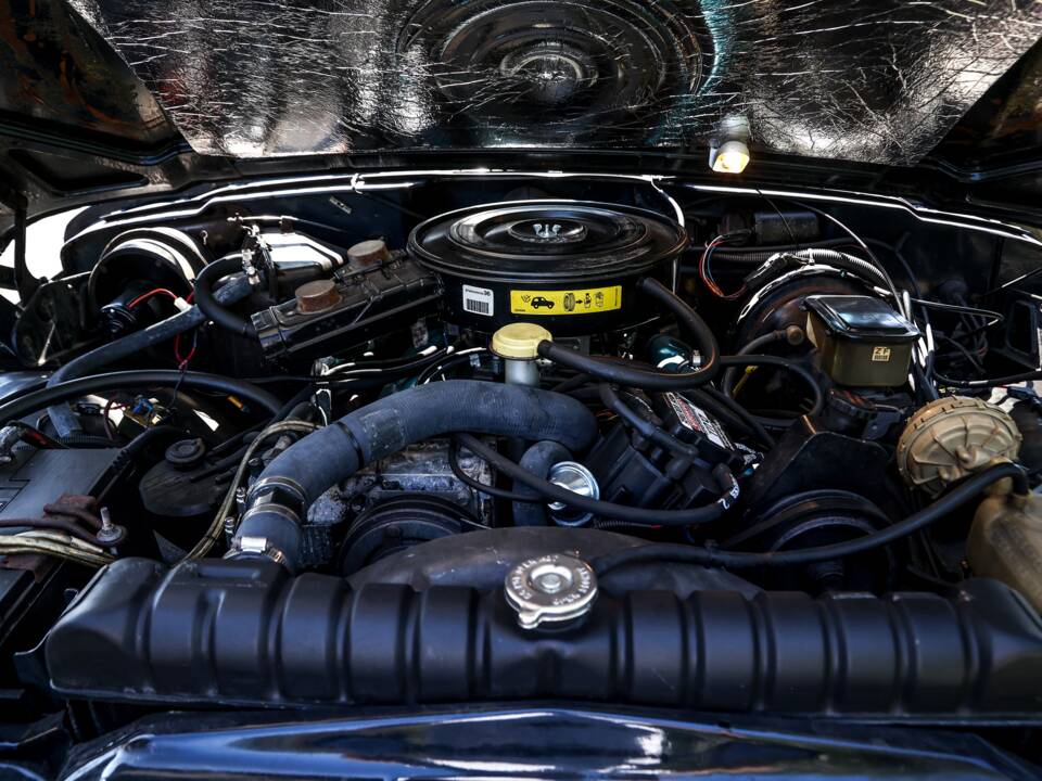 Bild 16/44 von Jeep Grand Wagoneer (1988)