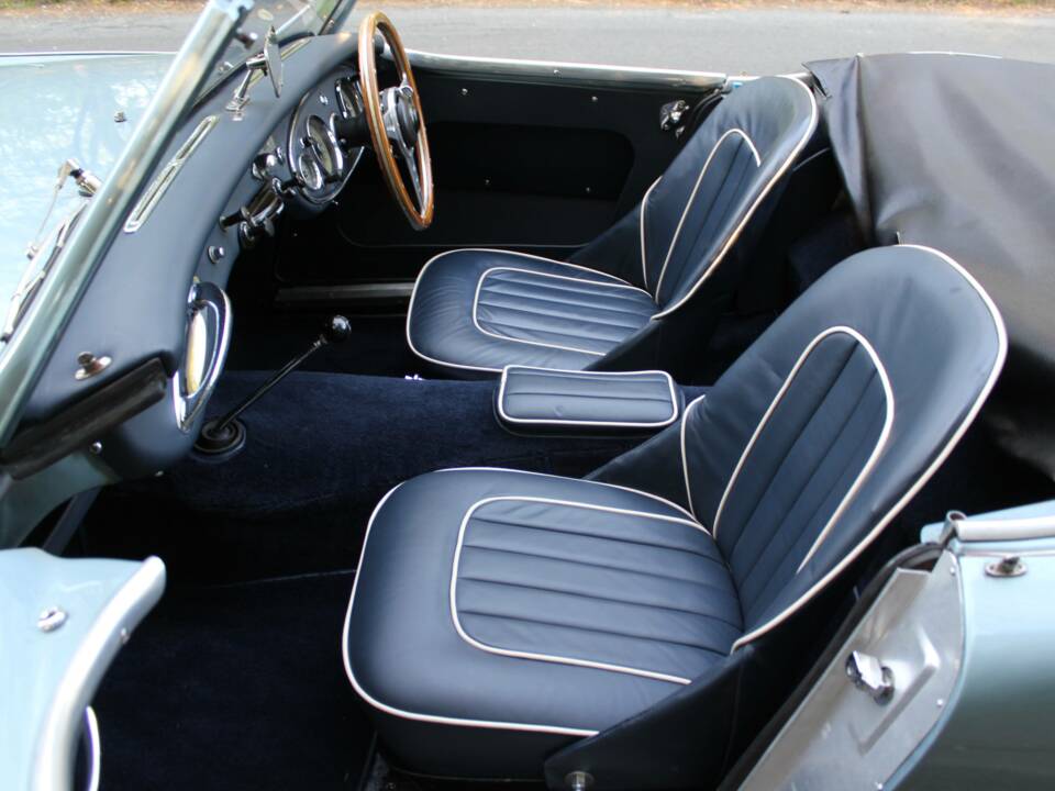 Bild 12/16 von Austin-Healey 100&#x2F;6 (BN4) (1958)