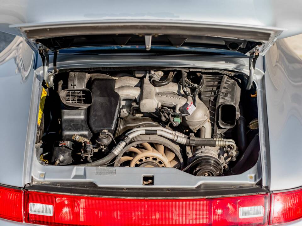 Imagen 27/28 de Porsche 911 Carrera RS (1995)