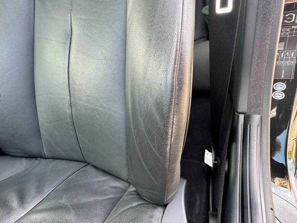 Bild 49/99 von BMW 650i (2007)