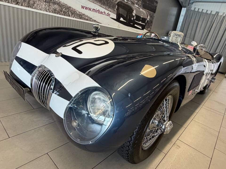 Image 3/24 de Suffolk C-Type Jaguar (1954)