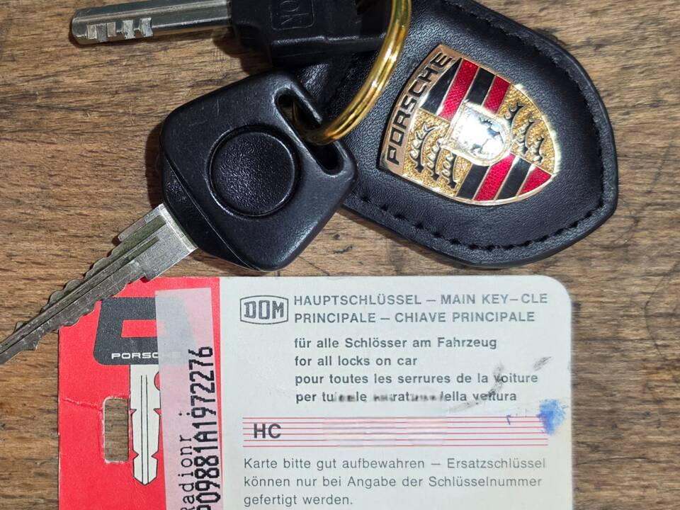 Bild 112/113 von Porsche 911 Carrera 2 (1991)