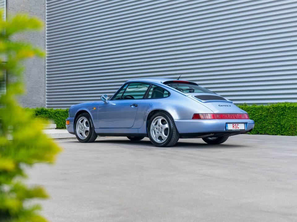 Afbeelding 25/42 van Porsche 911 Carrera 4 (1992)