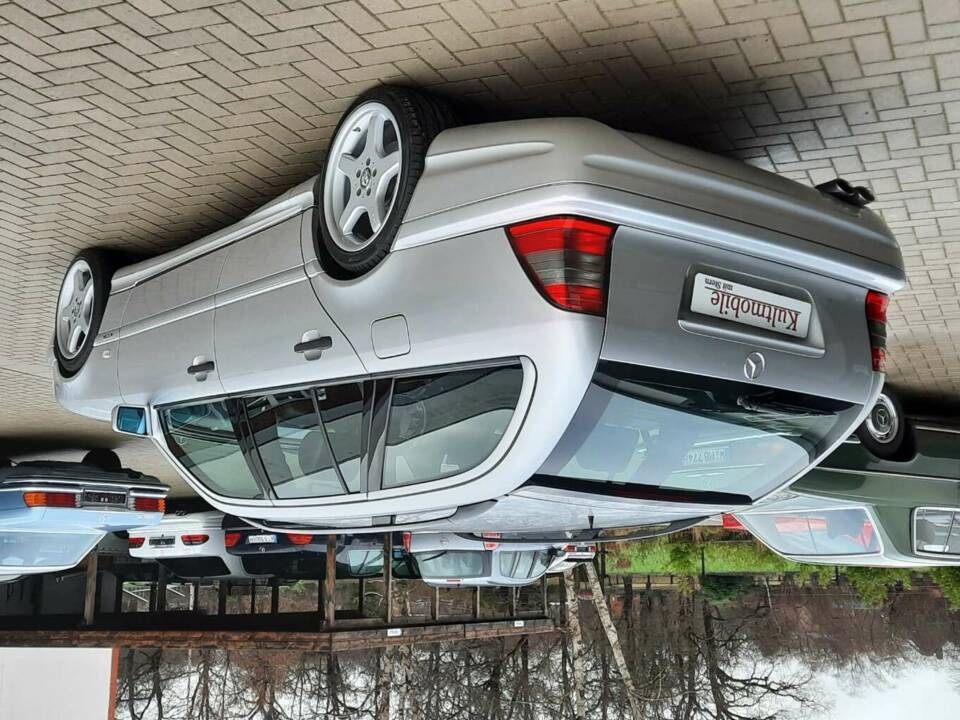 Image 4/19 of Mercedes-Benz C 43 AMG T (1999)