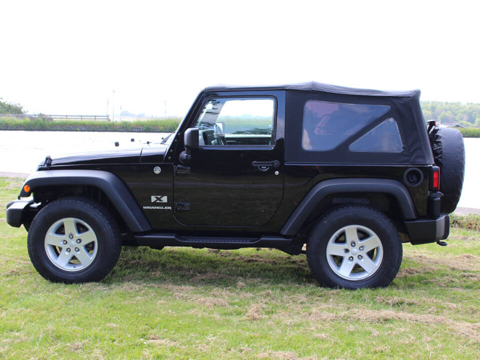 Image 12/26 of Jeep Wrangler 3.8 (2009)