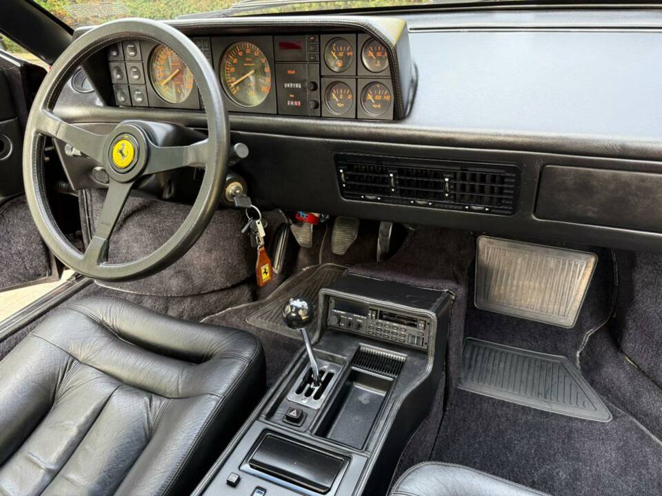 Bild 24/50 von Ferrari Mondial 3.2 (1988)