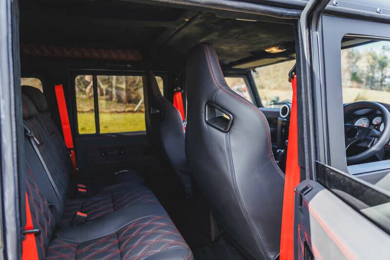 Bild 27/50 von Land Rover Defender Tophat (2007)