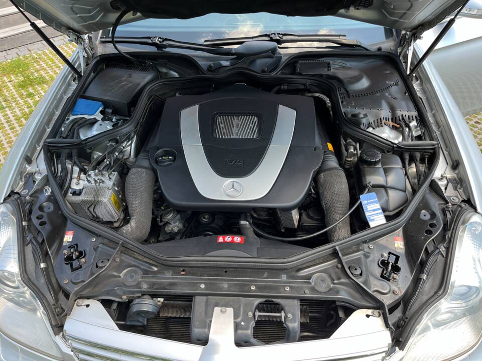 Afbeelding 16/16 van Mercedes-Benz CLS 350 (2005)