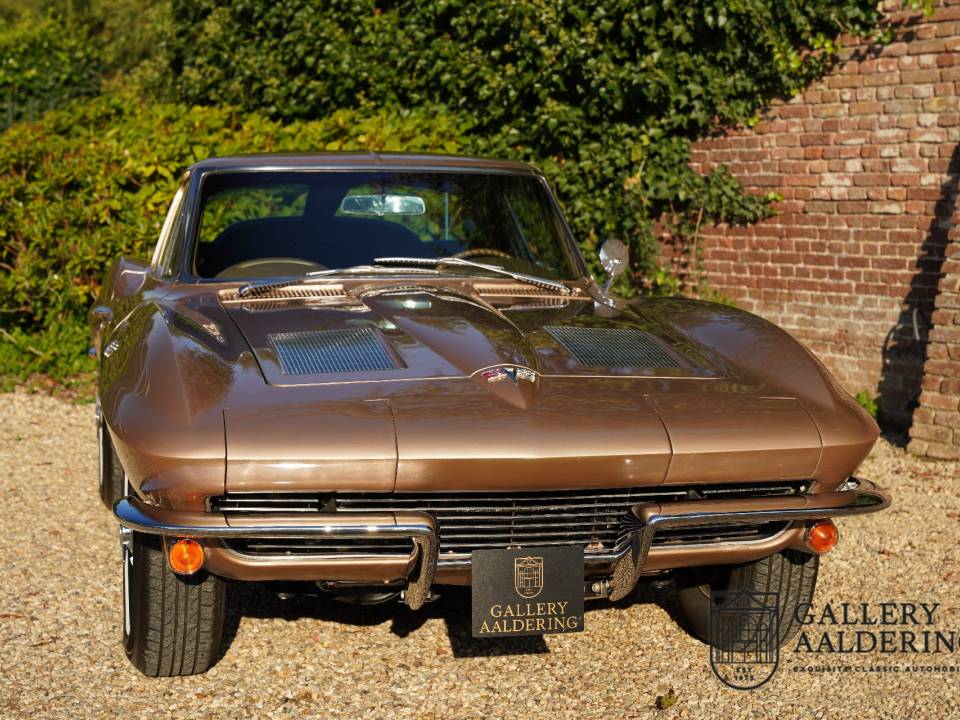 Image 43/50 of Chevrolet Corvette Sting Ray (1963)
