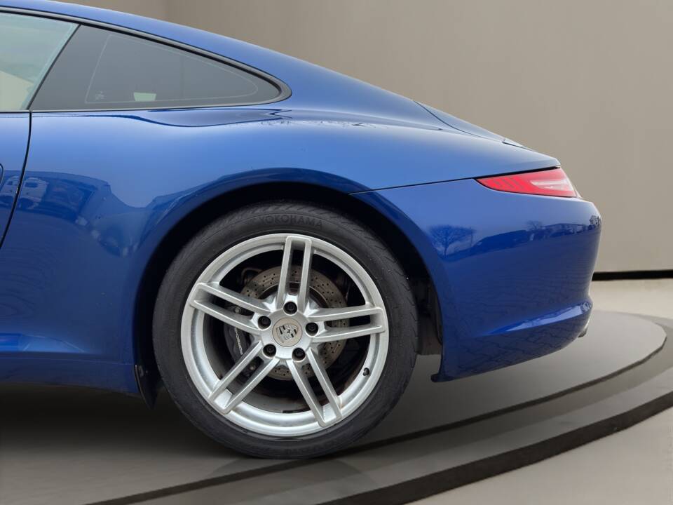 Image 9/82 of Porsche 911 Carrera (2012)