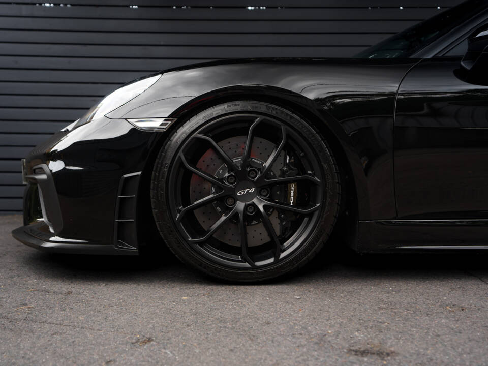 Image 8/55 of Porsche 718 Cayman GT4 Clubsport (2020)