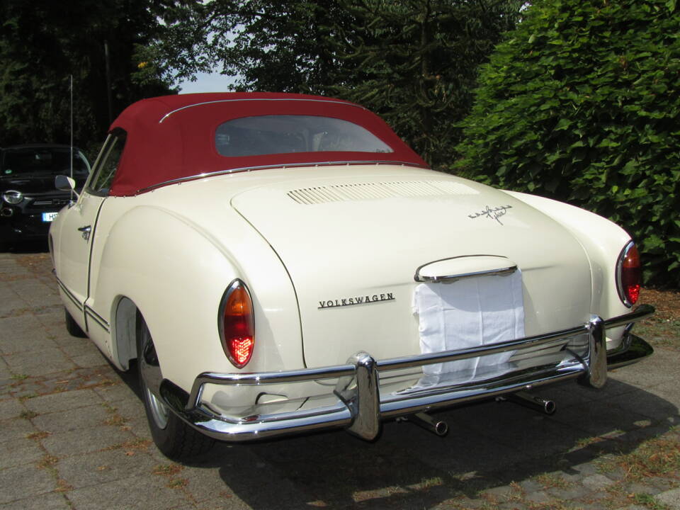 Image 3/45 of Volkswagen Karmann Ghia 1300 (1965)