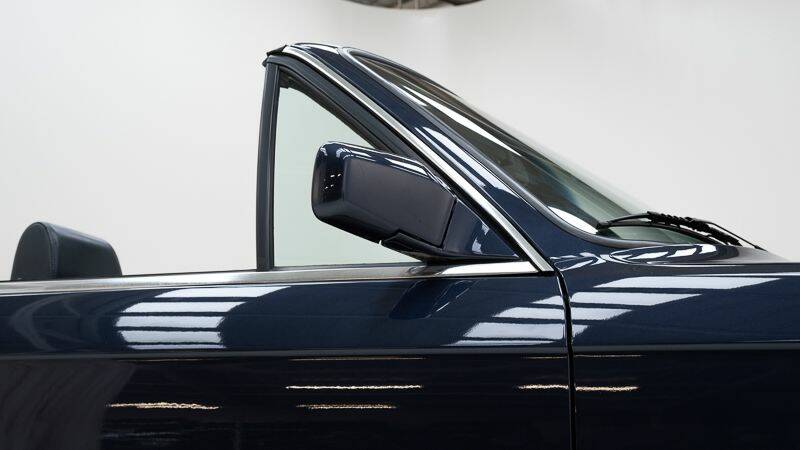 Immagine 13/15 di BMW 325i (1986)