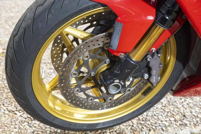 Bild 48/50 von MV Agusta DUMMY (2000)