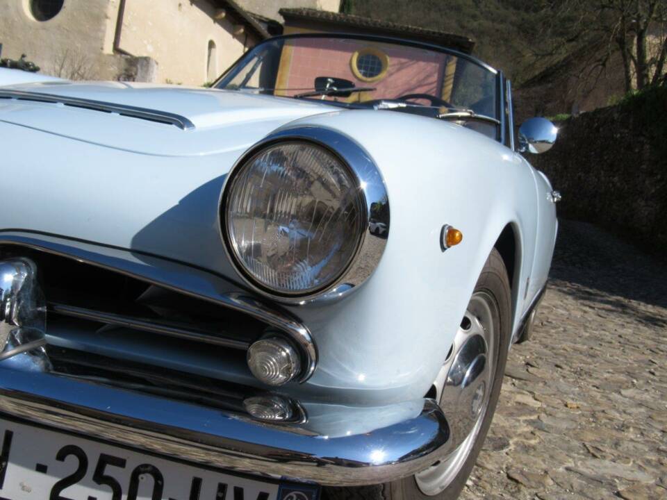 Imagen 16/37 de Alfa Romeo Giulia 1600 Spider Veloce (1965)