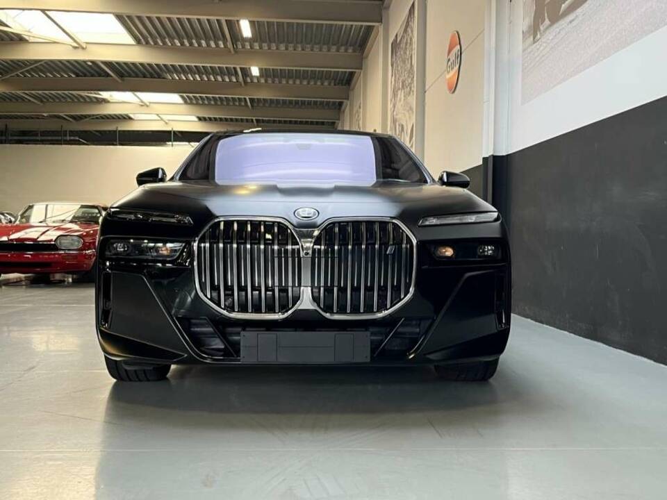 Image 27/50 de BMW i7 eDrive50 (2023)