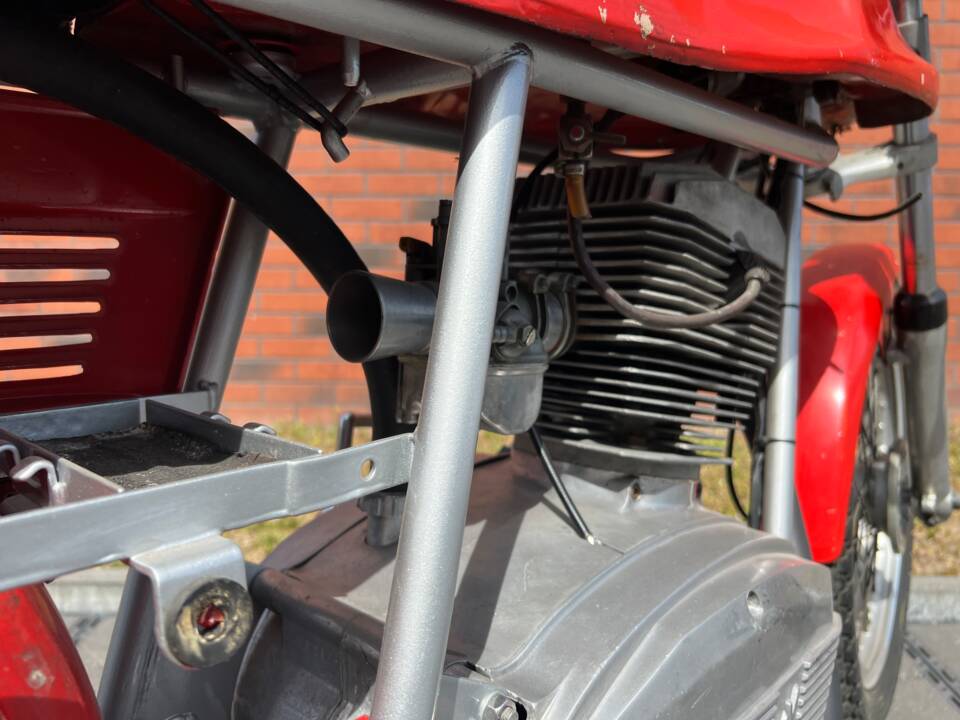 Afbeelding 9/21 van MV Agusta DUMMY (1976)