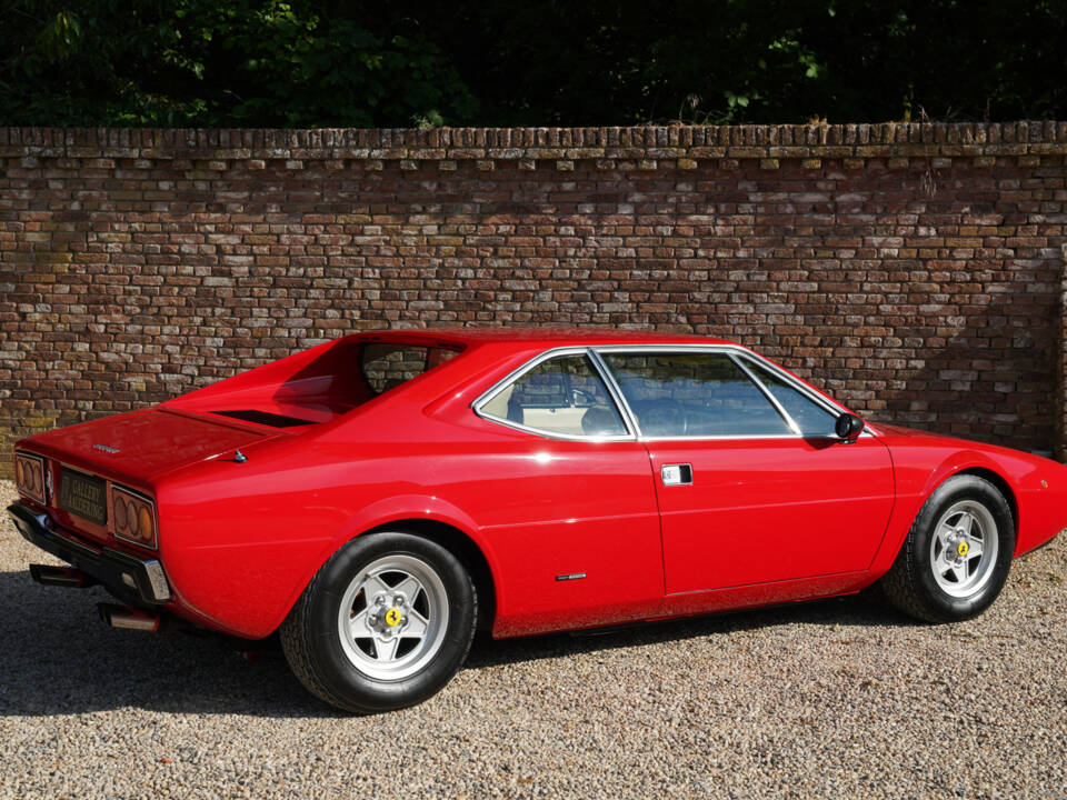 Image 15/50 of Ferrari Dino 308 GT4 (1976)