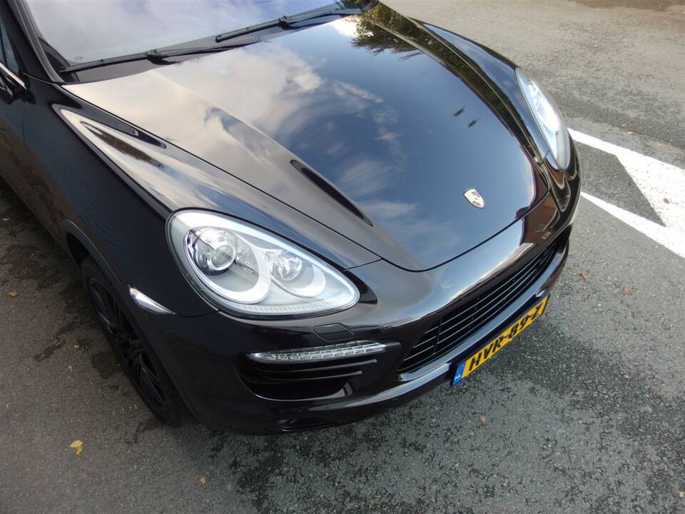 Imagen 8/97 de Porsche Cayenne Turbo (2011)