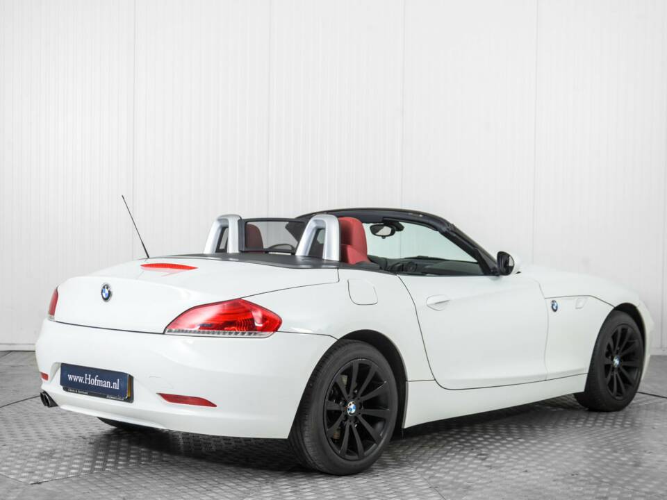 Immagine 2/50 di BMW Z4 sDrive23i (2009)