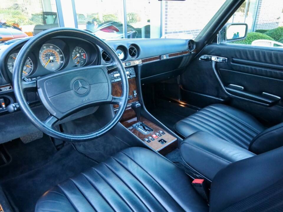 Bild 3/50 von Mercedes-Benz 560 SL (1987)