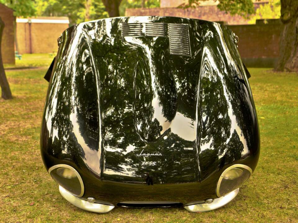 Image 17/50 of Jaguar XK-SS (1967)