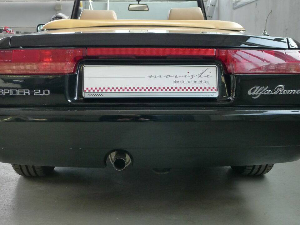 Bild 1/30 von Alfa Romeo 2.0 Spider (1993)