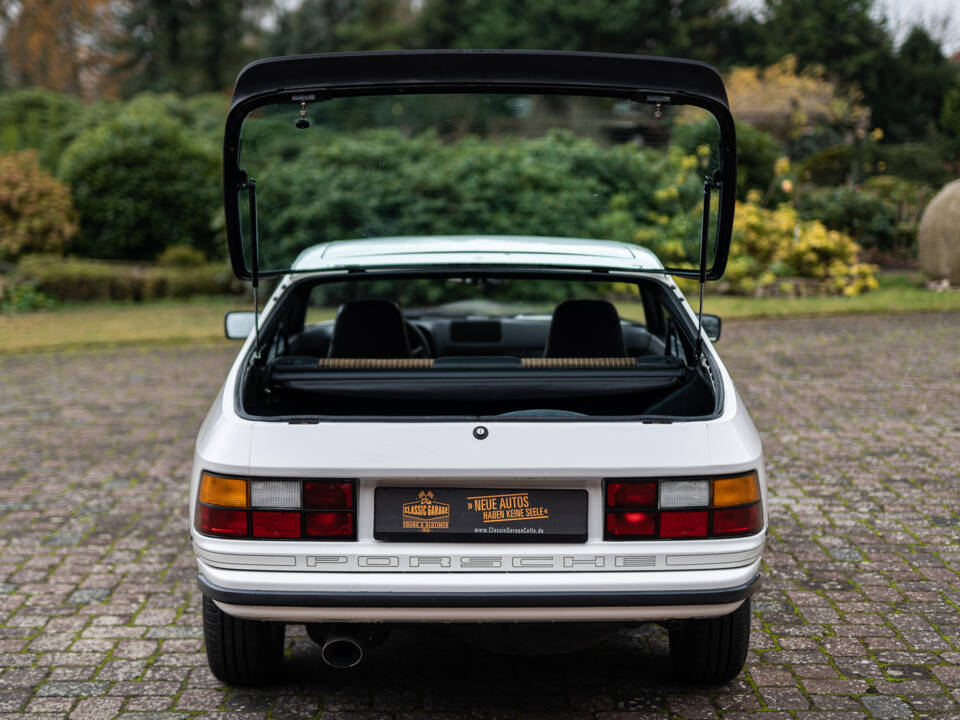 Bild 23/40 von Porsche 924 (1985)