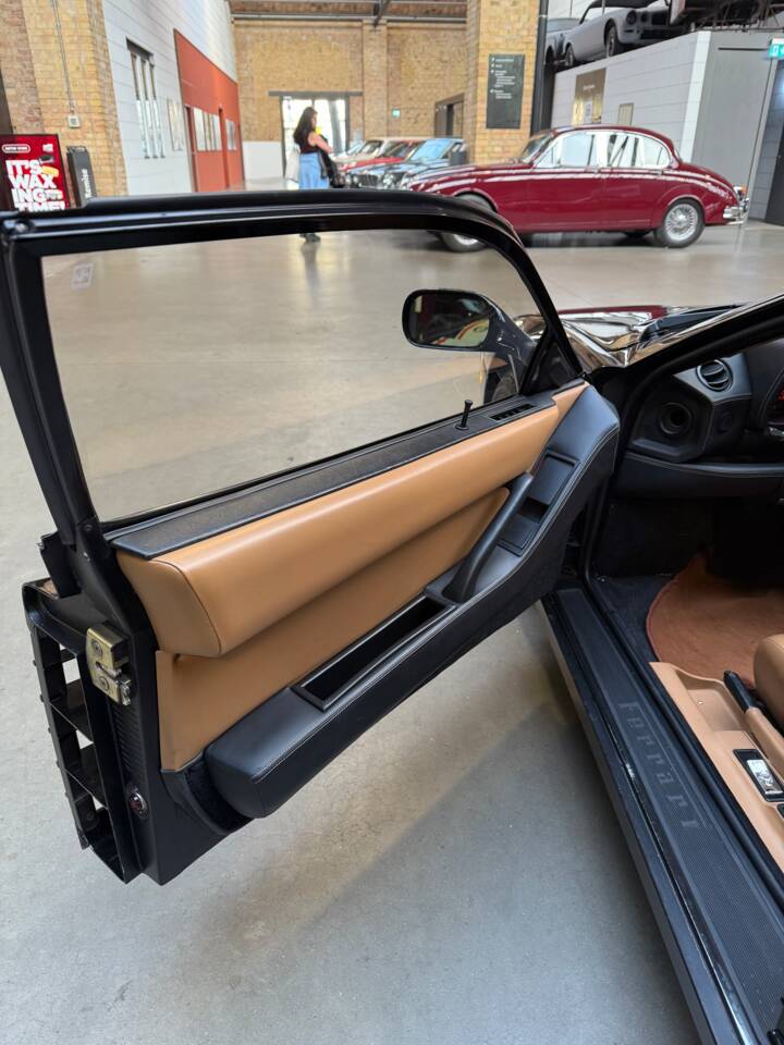 Image 19/29 de Ferrari Testarossa (1989)