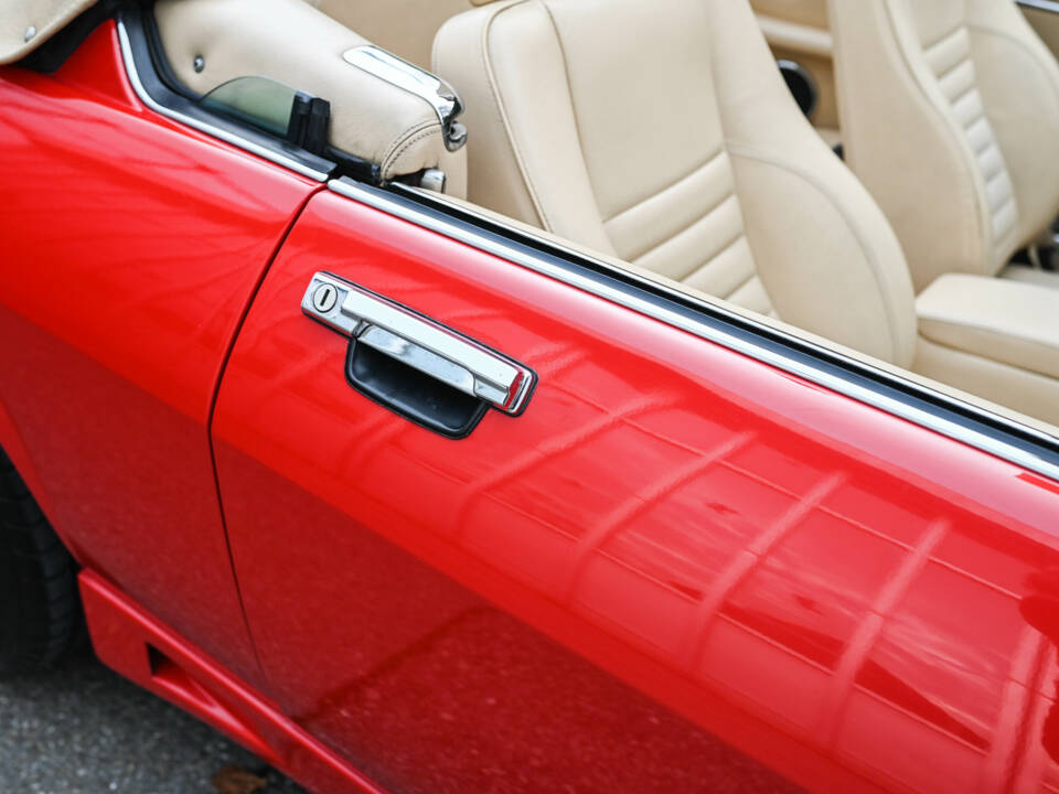 Image 22/45 of Jaguar XJ-S Convertible (1990)