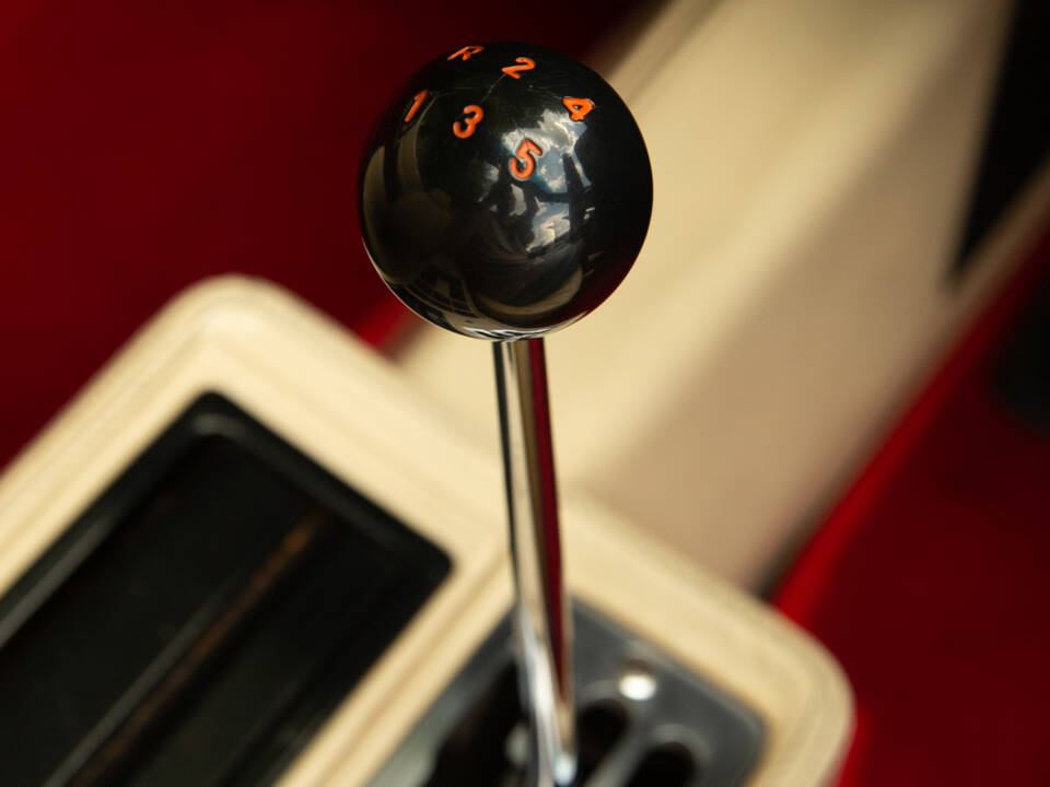 Immagine 23/49 di Ferrari 328 GTS (1988)