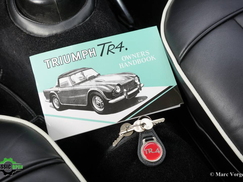 Afbeelding 14/66 van Triumph TR 4 (1963)