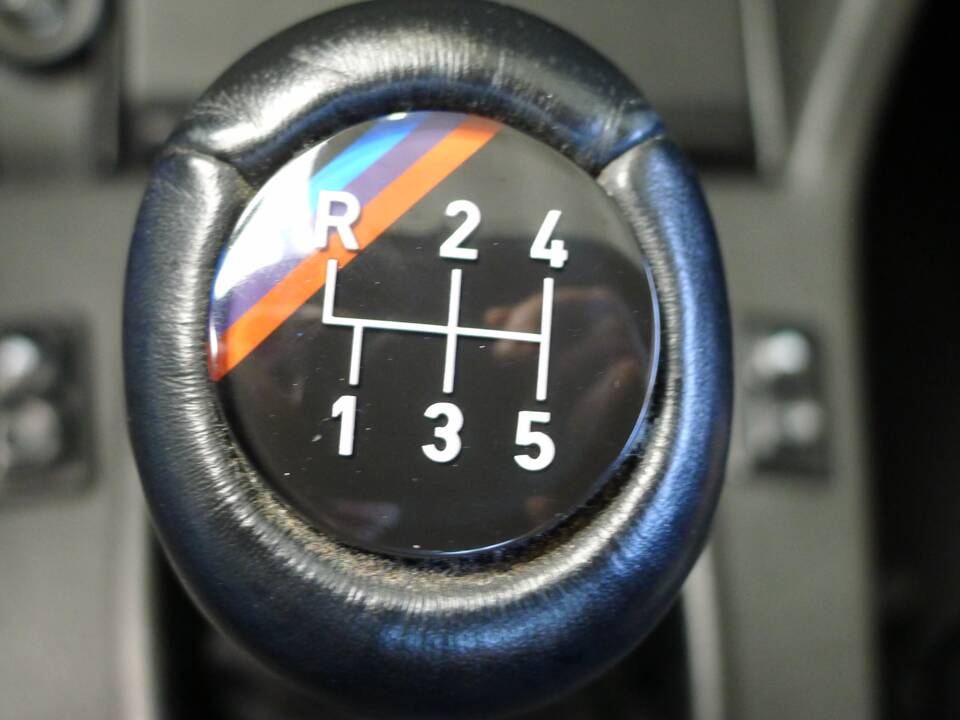 Immagine 6/45 di BMW M3 (1987)
