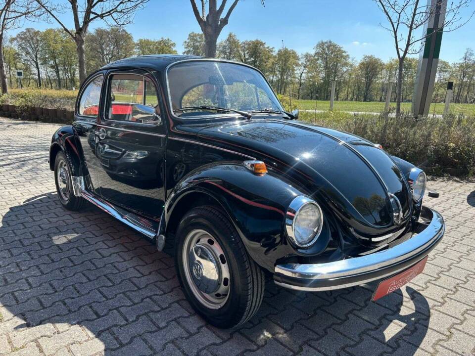 Image 4/24 de Volkswagen Coccinelle 1303 (1974)
