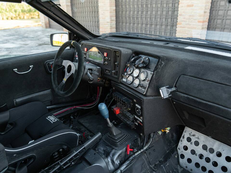 Bild 27/50 von Ford Sierra Cosworth (1987)