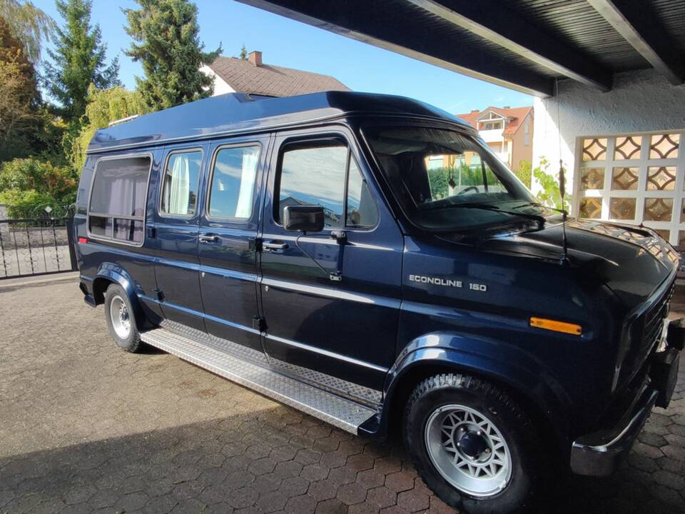 Bild 5/8 von Ford Econoline E 150 (1988)
