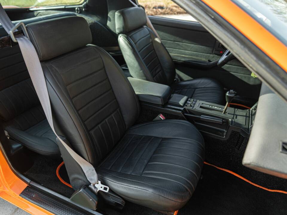 Image 28/50 of Chevrolet Camaro Z28 (1992)