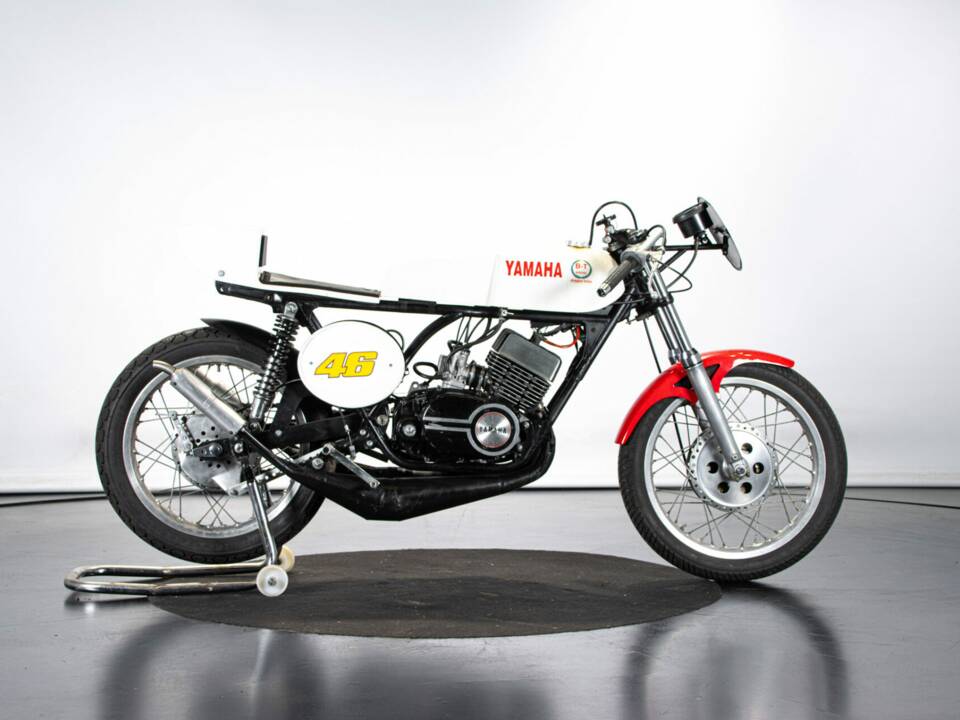 Imagen 5/50 de Yamaha 175 GP Special (1975)
