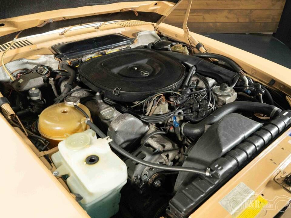Image 19/19 of Mercedes-Benz 450 SL (1979)