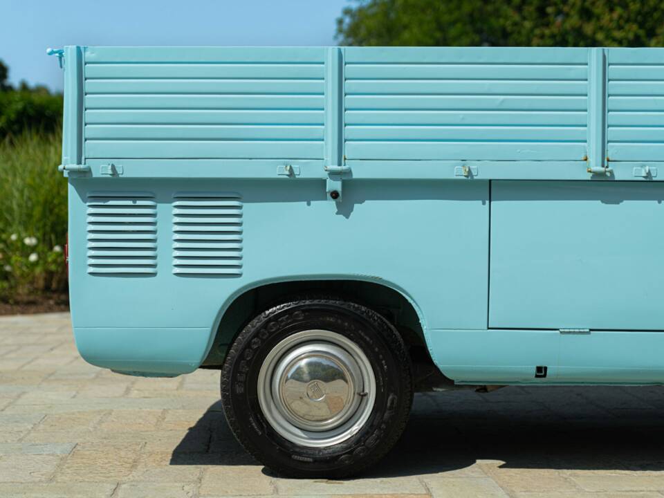 Bild 25/50 von FIAT 600 T Coriasco (1968)