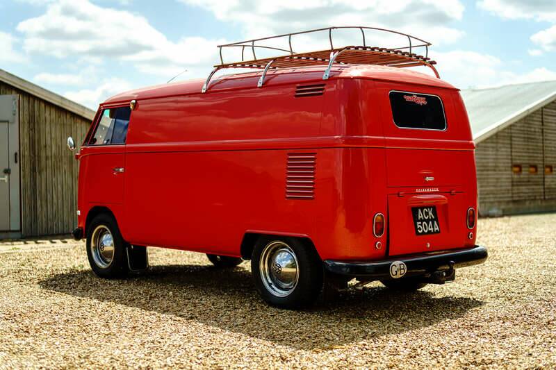 Image 49/50 of Volkswagen T1 panel van (1963)