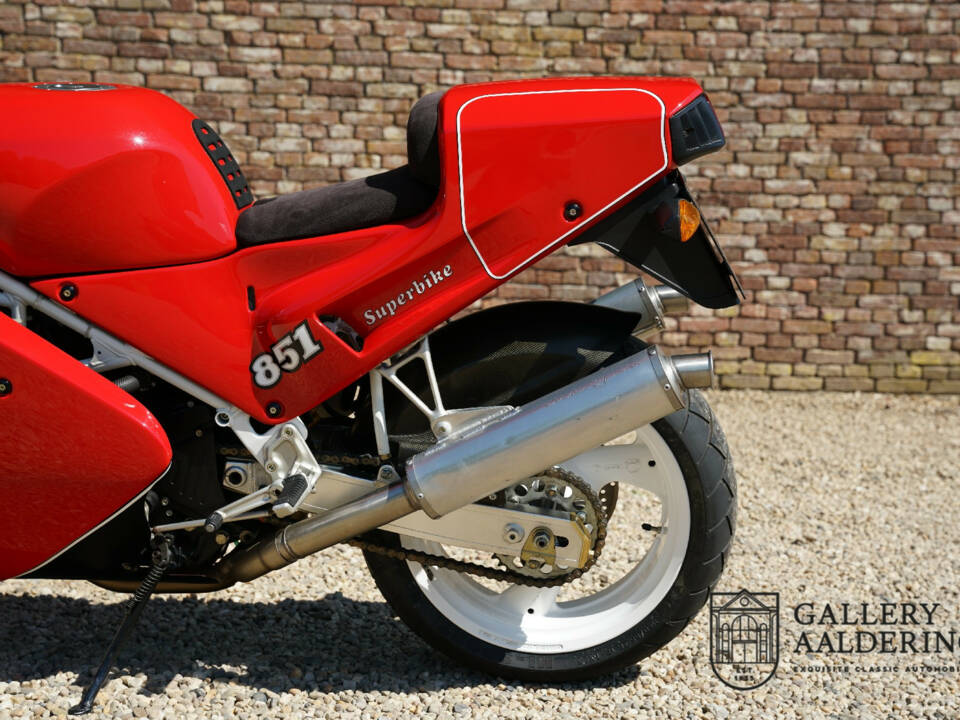 Bild 9/30 von Ducati DUMMY (1990)