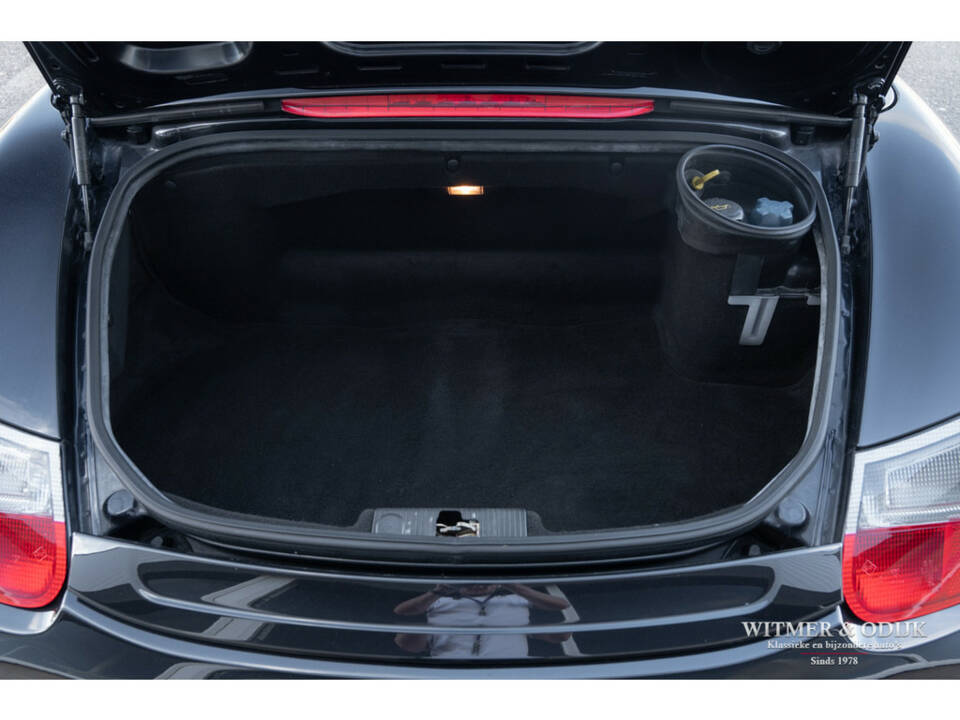 Image 24/25 of Porsche Boxster (2004)
