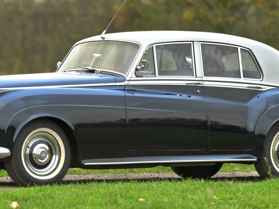 Image 9/50 of Rolls-Royce Silver Cloud I (1958)