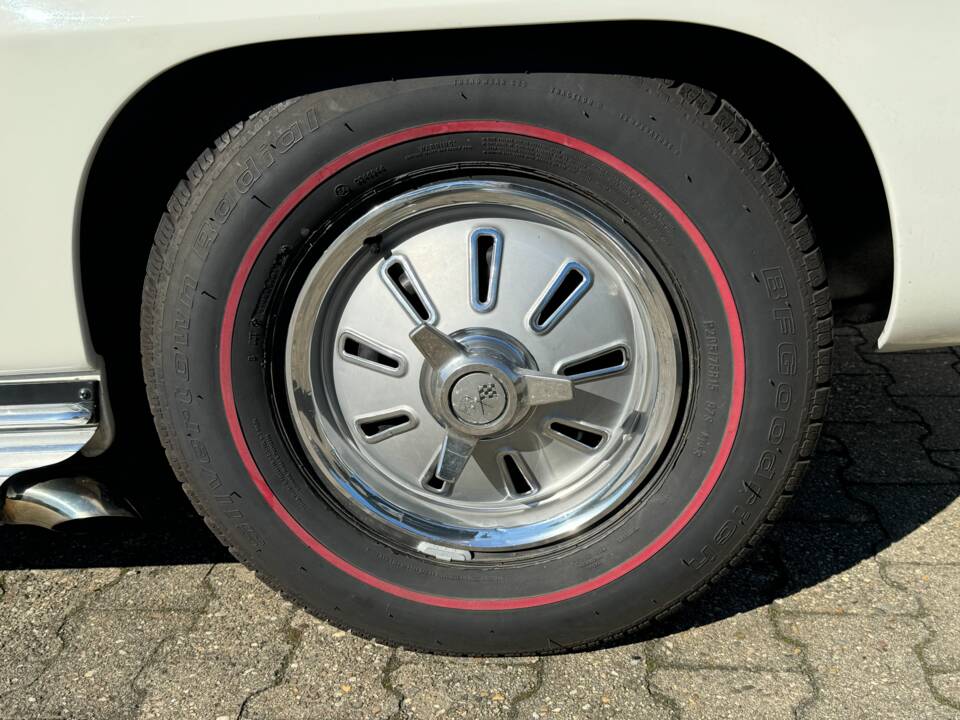 Bild 20/27 von Chevrolet Corvette Sting Ray (1964)