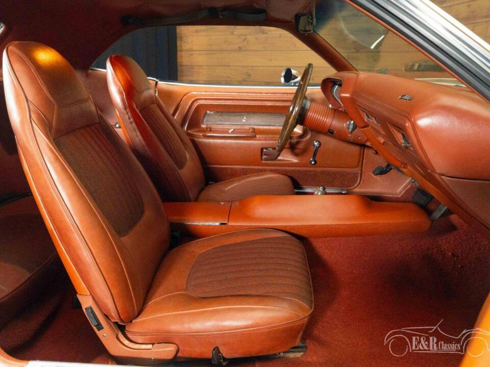 Bild 8/19 von Dodge Challenger R/T (1970)