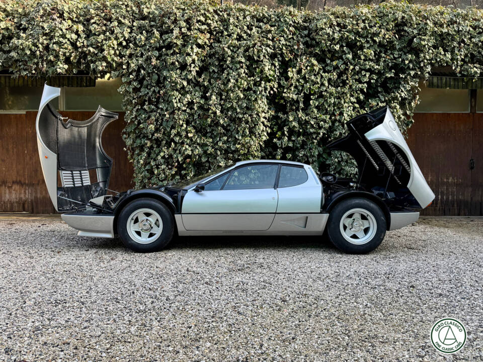 Image 24/43 of Ferrari 512 BB (1979)