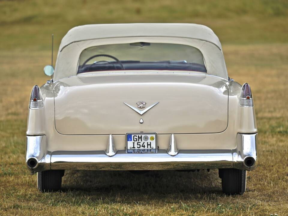 Bild 19/50 von Cadillac 62 Convertible (1954)